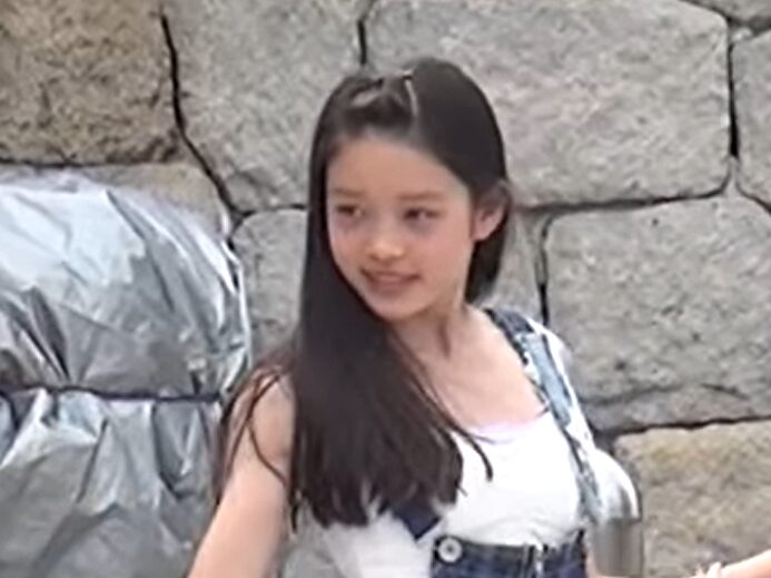 髙石あかり